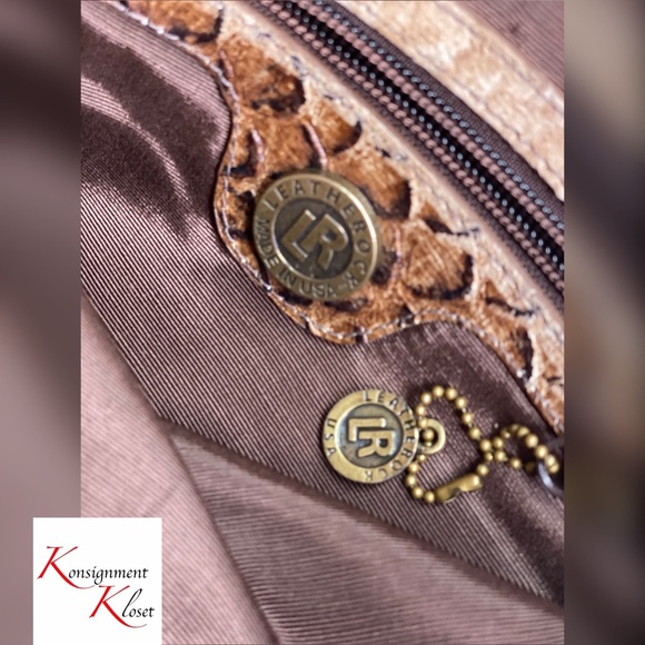 Leatherock Western Style Clutch - Picture 5 of 8